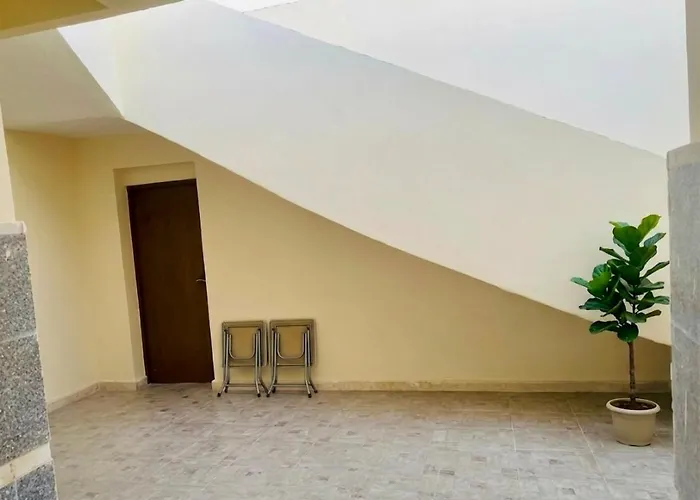 Cozy Near Ac Free Parking Apartment El Qoseir